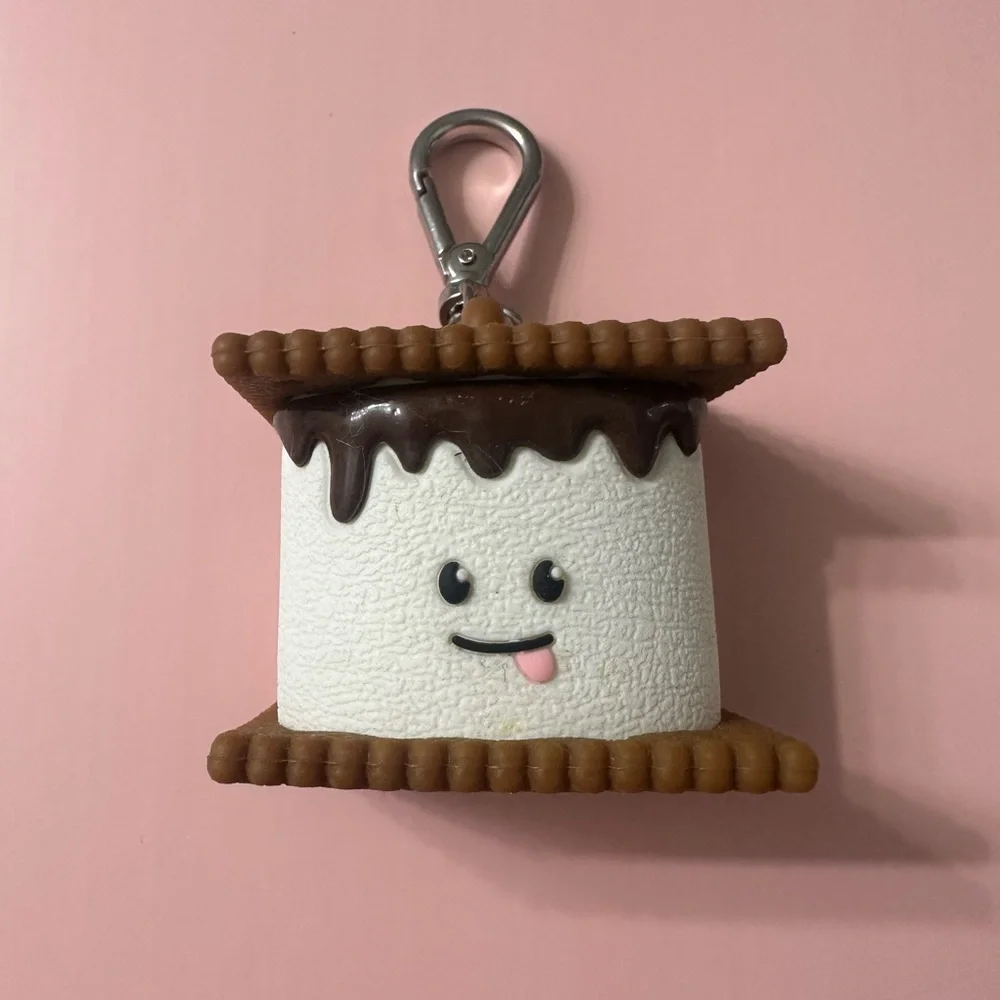 BBW Cute S'mores Pocketbac Holder Keychain/Bag Charm